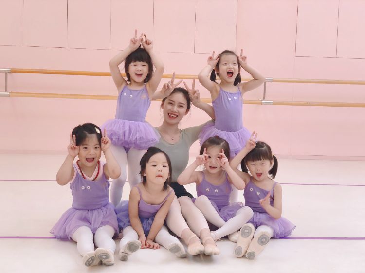 西安幼儿中国舞培训