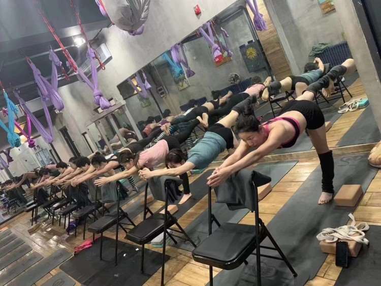 哈尔滨瑜伽健身培训