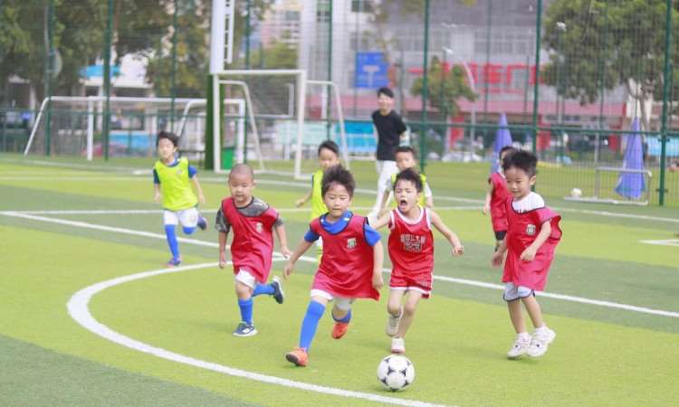 深圳少年足球培训机构