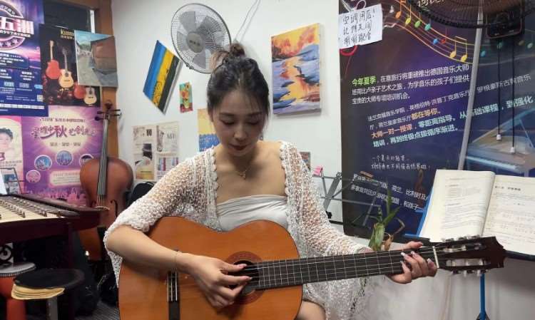 广州成人吉他培训